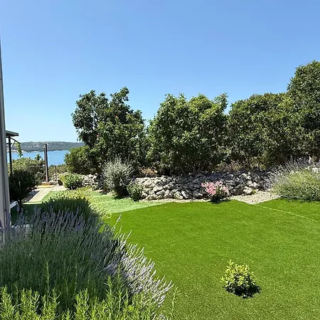 Villa Modro Nebo