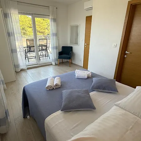 Modro Nebo Trogir